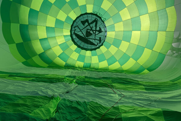 Der Holzwerk Ballon vor dem Start